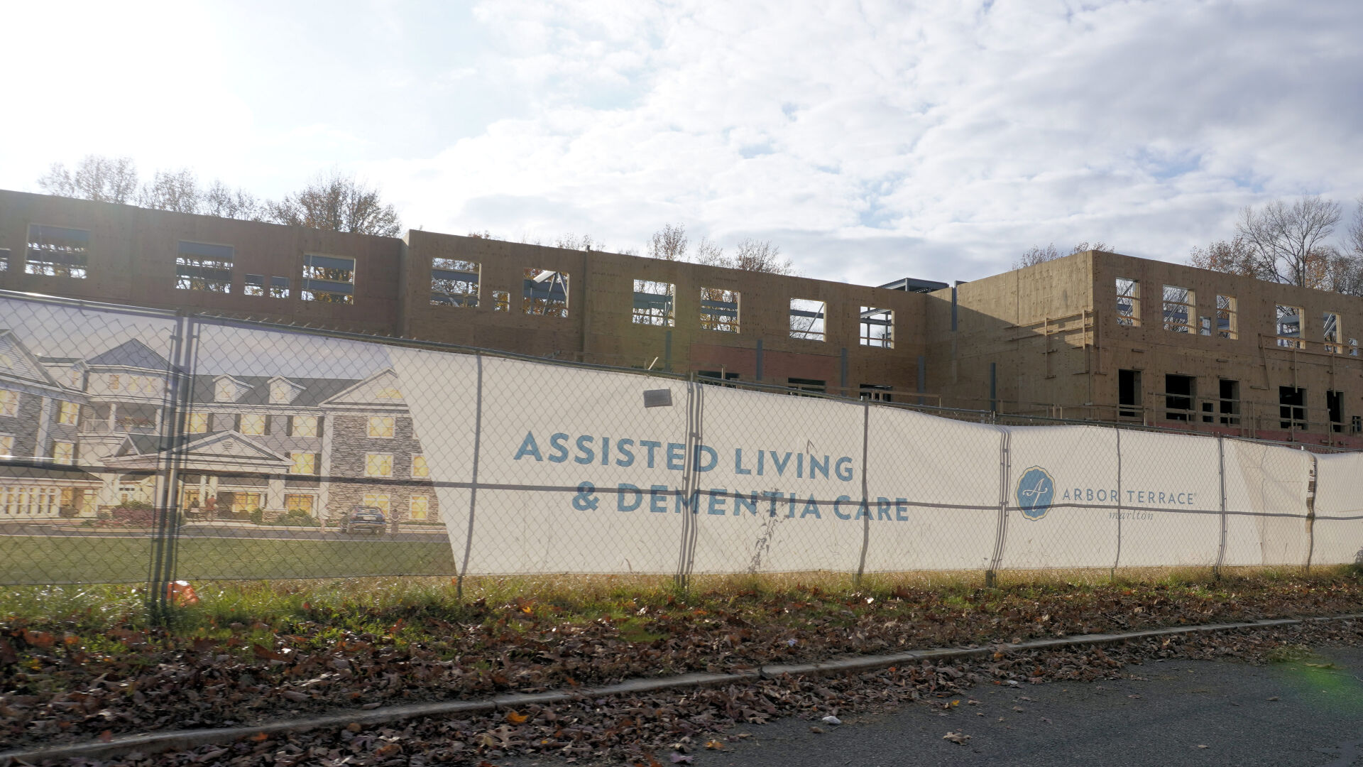 xxxsenior living complex.JPG